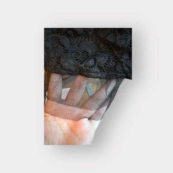 Women’s torrid 16 Mini Lace Off-Shoulder Skater Formal Dress - Picture 10 of 16